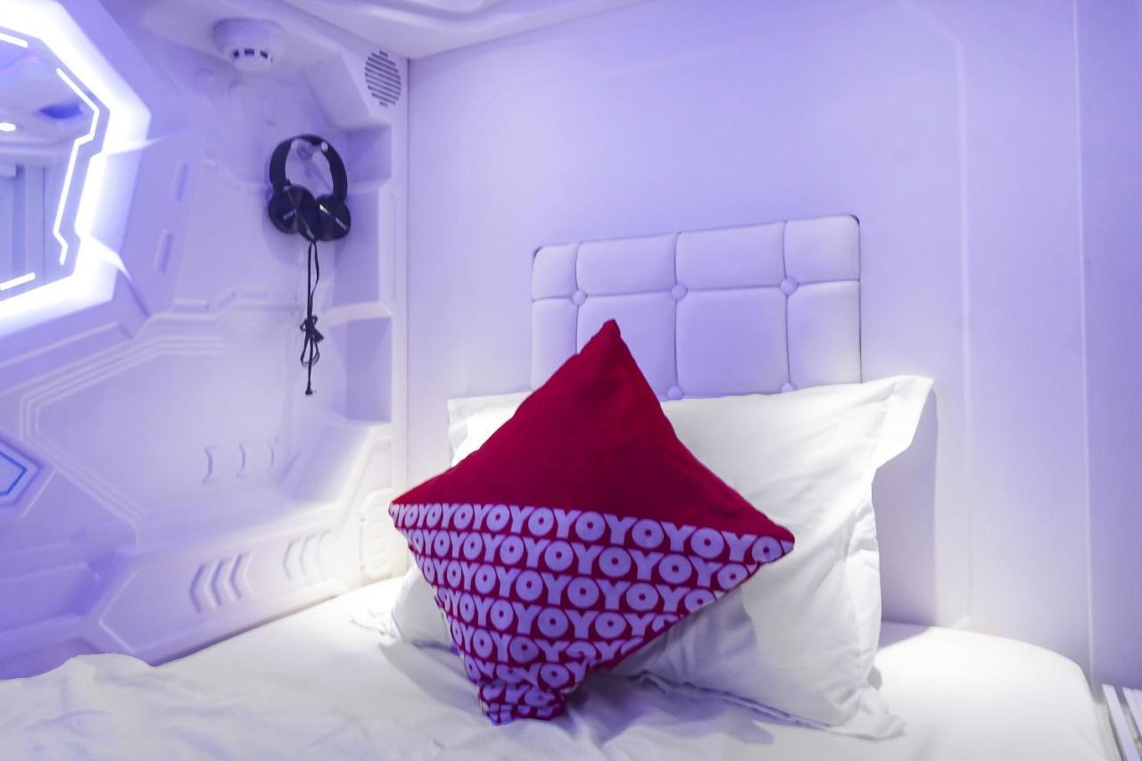 Super Oyo 91328 Fiducia Capsule Hotel Jacarta Exterior foto