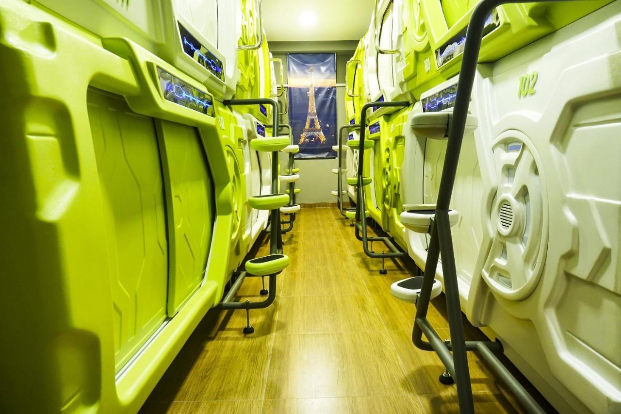 Super Oyo 91328 Fiducia Capsule Hotel Jacarta Exterior foto